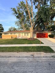 471 Tomahawk Street, Park Forest, IL 60466