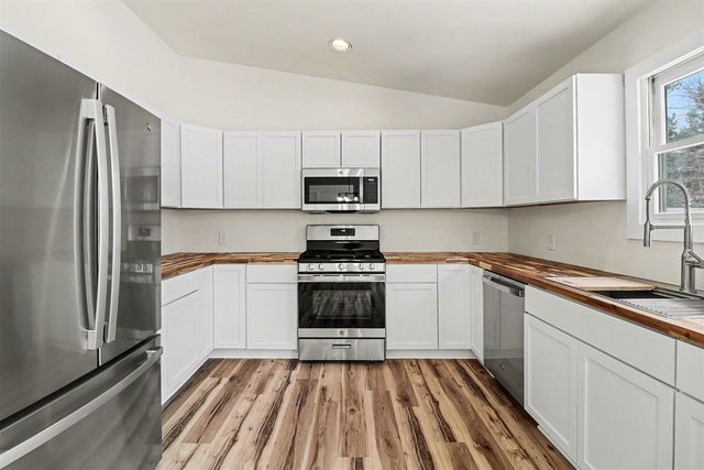 7131 W No Name Road, Ludington, MI 49431