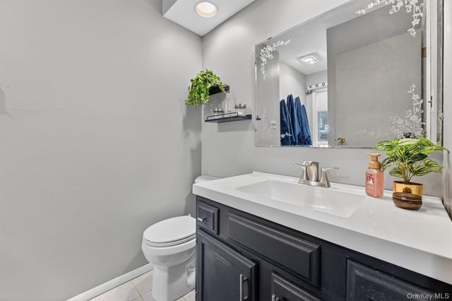 385 Route 284, Westtown, NY 10998