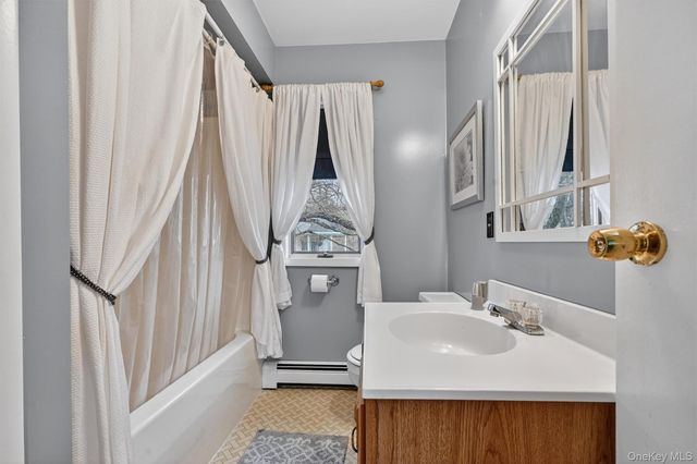 385 Route 284, Westtown, NY 10998