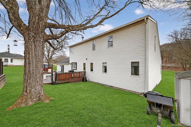 385 Route 284, Westtown, NY 10998