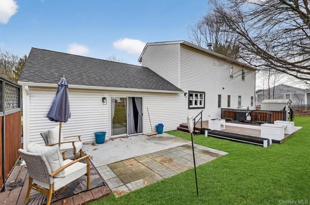 385 Route 284, Westtown, NY 10998