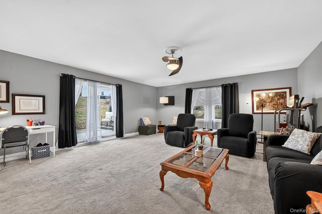 385 Route 284, Westtown, NY 10998