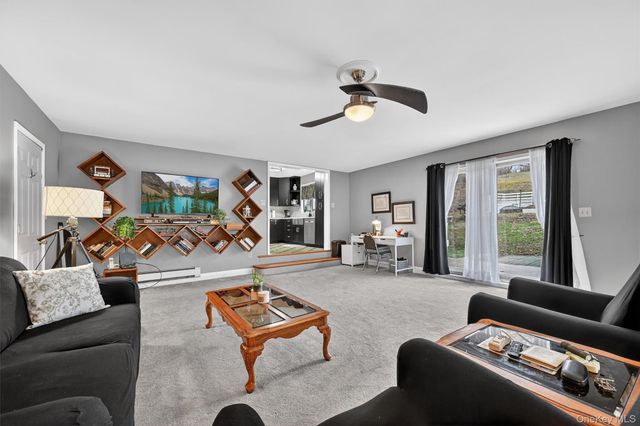 385 Route 284, Westtown, NY 10998