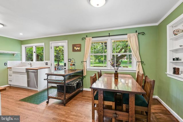 3502 BURROWS AVE, Fairfax, VA 22030