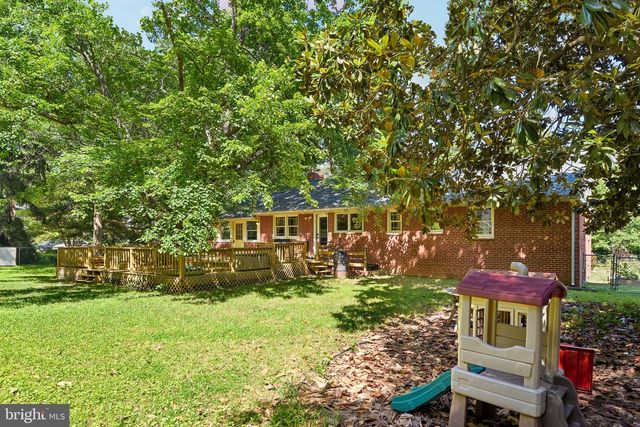 3502 BURROWS AVE, Fairfax, VA 22030