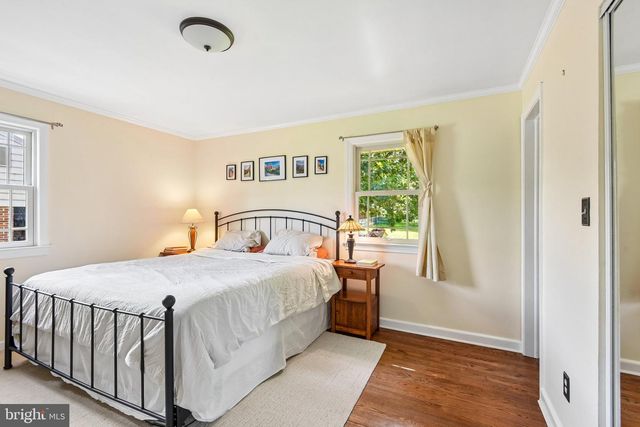 3502 BURROWS AVE, Fairfax, VA 22030