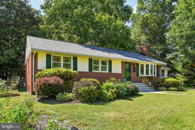 3502 BURROWS AVE, Fairfax, VA 22030