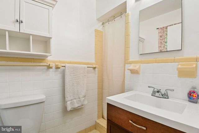 3502 BURROWS AVE, Fairfax, VA 22030