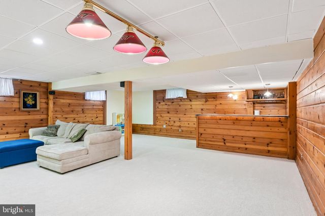 3502 BURROWS AVE, Fairfax, VA 22030