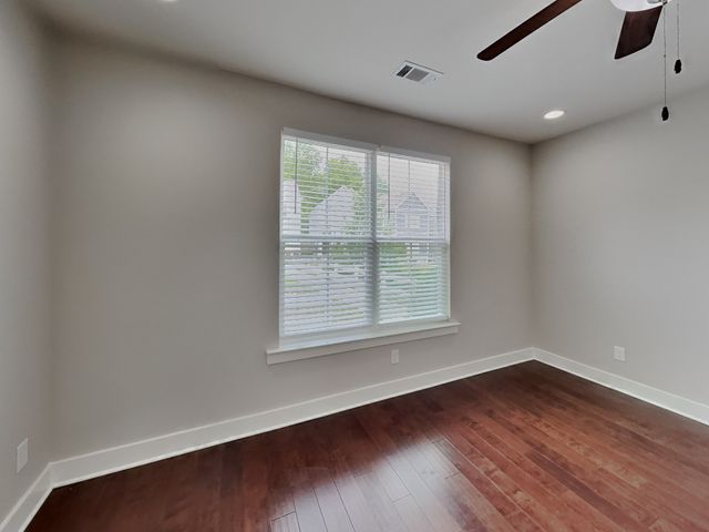 1326 Sula Dr, Hermitage, TN 37076