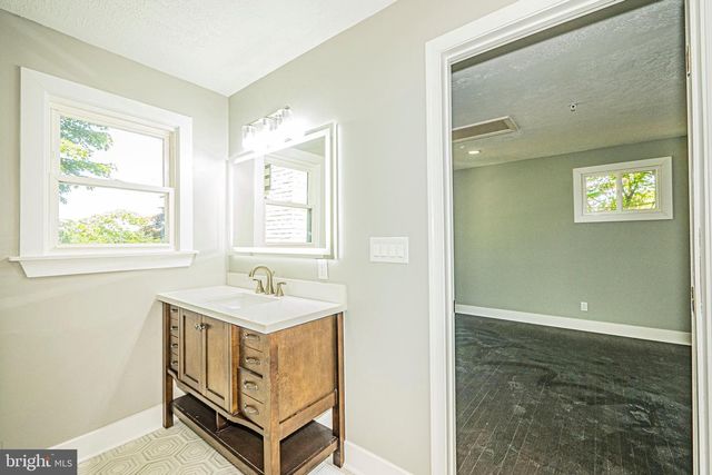 3170 SYKESVILLE RD, Westminster, MD 21157