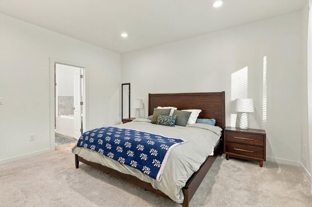 6924 E 11th Ave, Spokane Valley, WA 99212