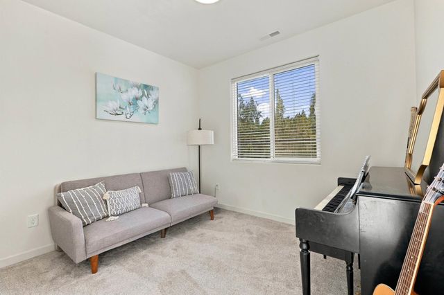 6924 E 11th Ave, Spokane Valley, WA 99212