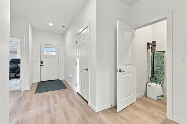 6924 E 11th Ave, Spokane Valley, WA 99212