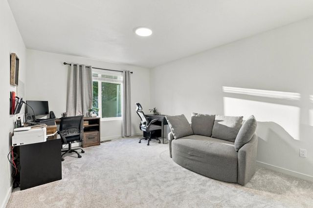 6924 E 11th Ave, Spokane Valley, WA 99212