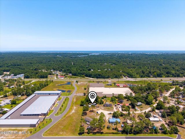 216 Oak Grove Drive, Hampstead, NC 28443