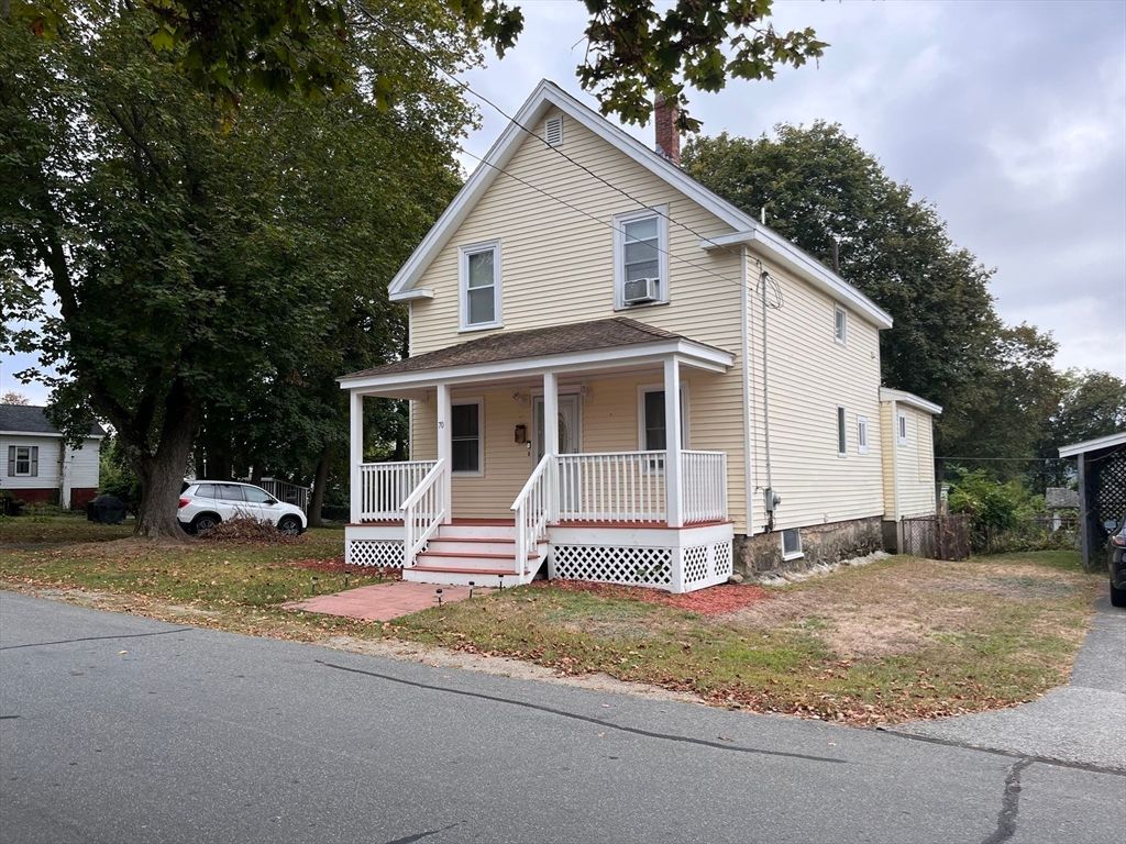 70 Westford St, Haverhill, MA 01832
