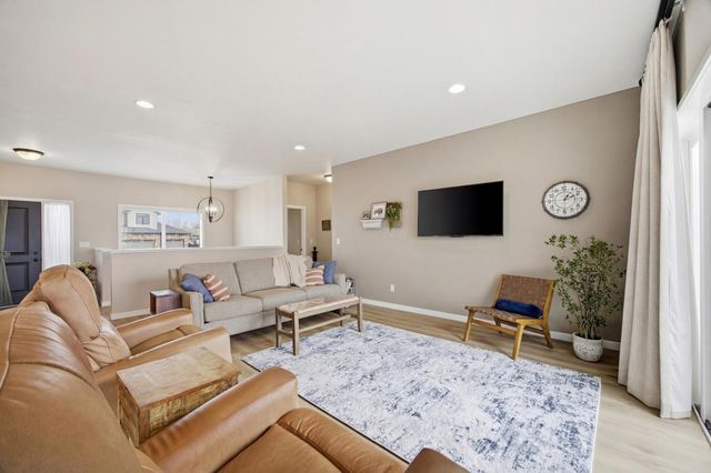 4810 Lilac Drive, West Fargo, ND 58078