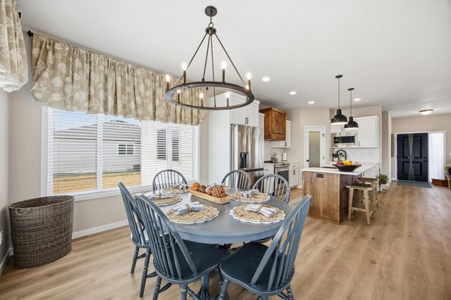 4810 Lilac Drive, West Fargo, ND 58078