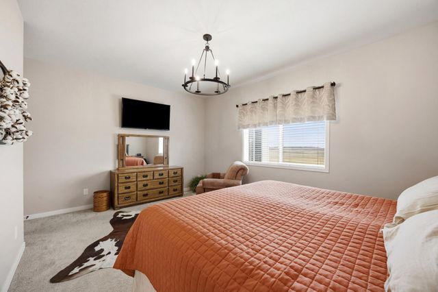 4810 Lilac Drive, West Fargo, ND 58078