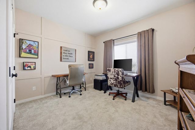 4810 Lilac Drive, West Fargo, ND 58078