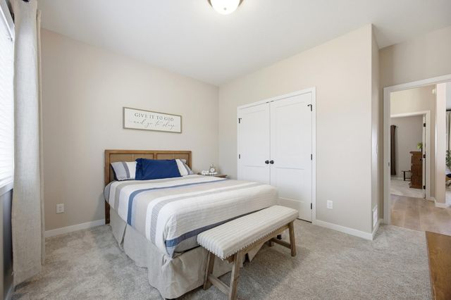 4810 Lilac Drive, West Fargo, ND 58078