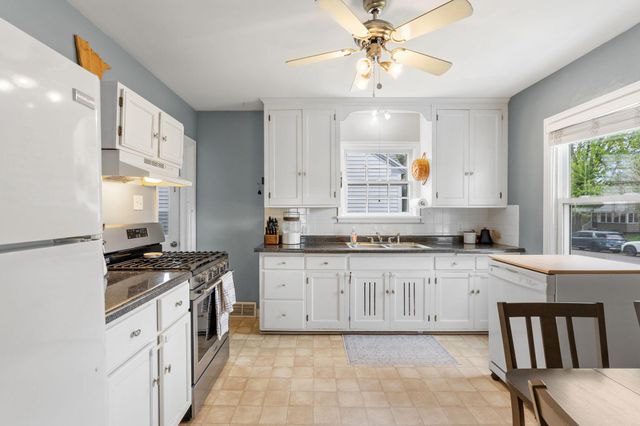264 Haskell Street E, West Saint Paul, MN 55118