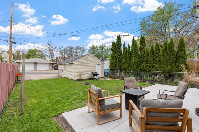264 Haskell Street E, West Saint Paul, MN 55118