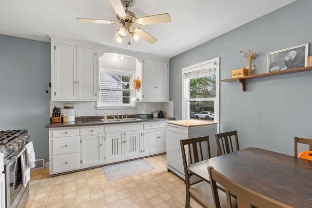 264 Haskell Street E, West Saint Paul, MN 55118