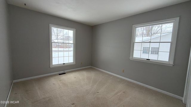 4864 Pheasant Street, Lima, OH 45807