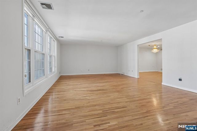 1018 Palisade Avenue 3, Fort Lee, NJ 07024