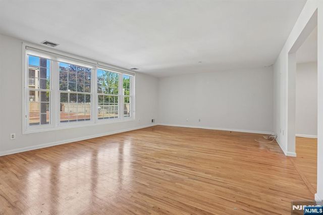 1018 Palisade Avenue 3, Fort Lee, NJ 07024