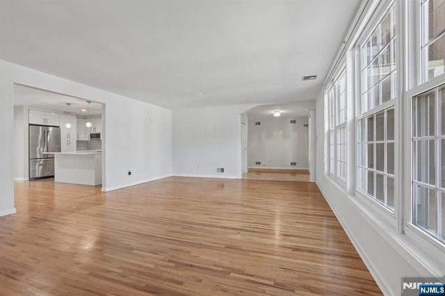 1018 Palisade Avenue 3, Fort Lee, NJ 07024