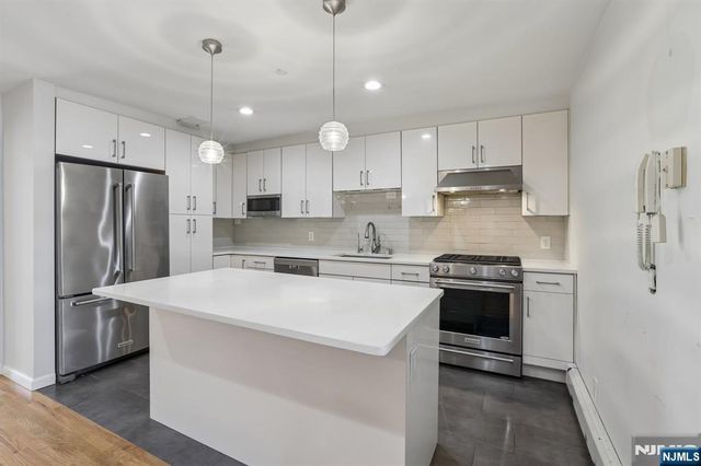 1018 Palisade Avenue 3, Fort Lee, NJ 07024