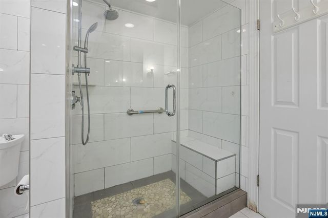 1018 Palisade Avenue 3, Fort Lee, NJ 07024