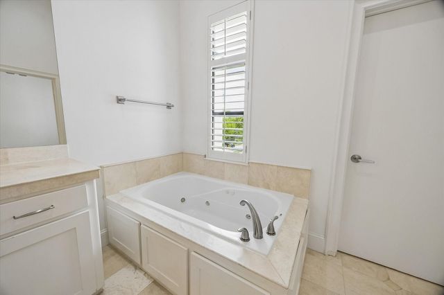 6906 Sewanee Street, Houston, TX 77025