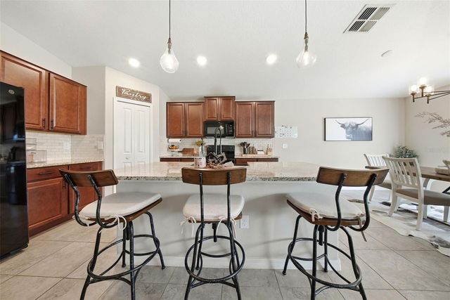 15517 BAWTREE GATE LANE, Sun City Center, FL 33573