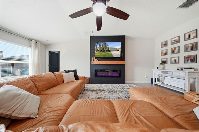 15517 BAWTREE GATE LANE, Sun City Center, FL 33573