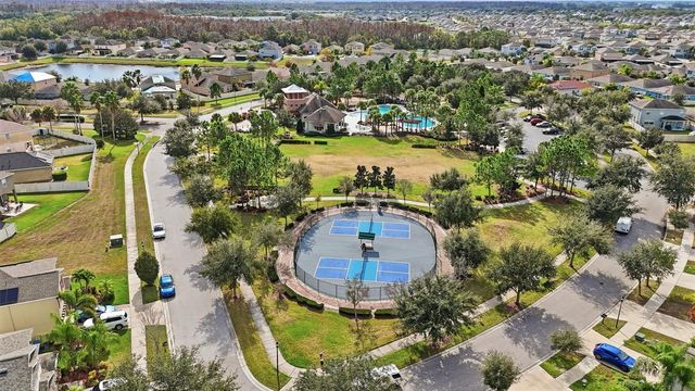 15517 BAWTREE GATE LANE, Sun City Center, FL 33573