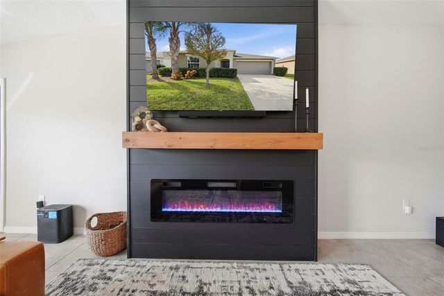 15517 BAWTREE GATE LANE, Sun City Center, FL 33573