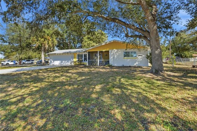 2230 Poinciana BLVD, Fort Myers, FL 33905
