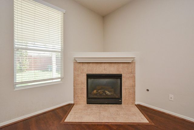 15506 Hickory Dale Street, Cypress, TX 77429