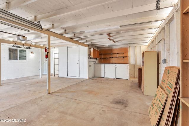 7540 E Poinciana Drive, Tucson, AZ 85730