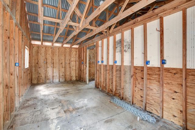 18742 Mink Lake Drive, Magnolia, TX 77355