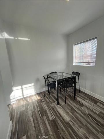 4606 Melbourne Avenue 2, Hollywood, CA 90027