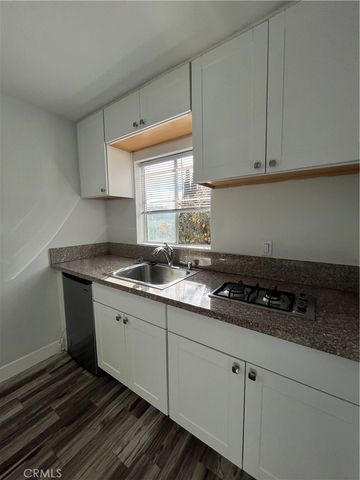 4606 Melbourne Avenue 2, Hollywood, CA 90027