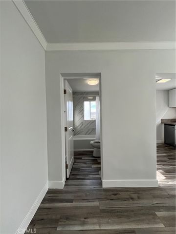 4606 Melbourne Avenue 2, Hollywood, CA 90027