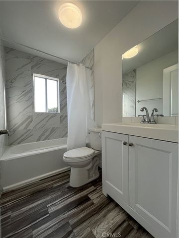 4606 Melbourne Avenue 2, Hollywood, CA 90027