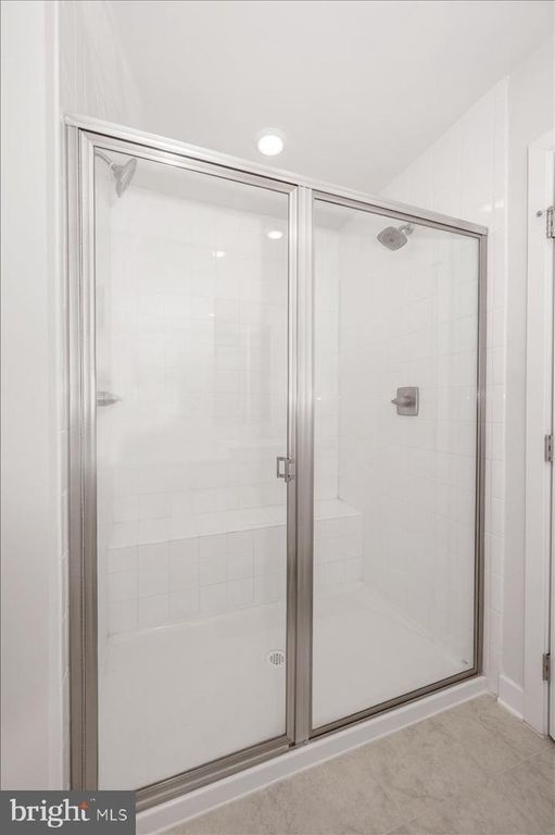 Image 42 of property listing at 6113 STONECAT CT, New Market, MD 21774